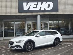 Valkoinen Käytetty 2018 Opel Insignia Country Tourer Farmari | 14 900 €