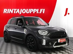 Käytetty 2021 Mini Cooper Countryman Salt Katumaasturi | 25 900 € (Perustarjous)