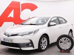 Valkoinen Käytetty 2017 Toyota Corolla Multidrive S Sedan | 16 590 € (Perustarjous)