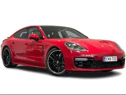 Punainen Käytetty 2019 Porsche Panamera 4 Sedan | 59 800 € (Perustarjous)