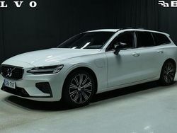 Valkoinen Käytetty 2020 Volvo V60 Business Edition Farmari | 29 600 € (Perustarjous)