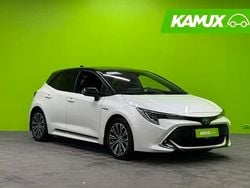 White pearl cs (070)/ black mica (209) Käytetty 2020 Toyota Corolla Executive Viistoperä | 19 740 € (Perustarjous)