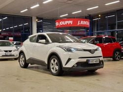 Käytetty 2017 Toyota C-HR Active Katumaasturi | 15 800 € (Perustarjous)