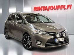Harmaa Käytetty 2017 Toyota Verso Active Tila-auto | 12 370 € (Hyvä tarjous)
