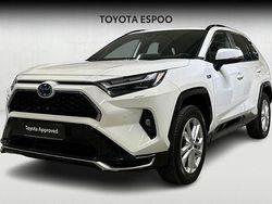 Valkoinen Käytetty 2024 Toyota RAV4 Active Katumaasturi | 48 990 € (Perustarjous)