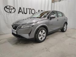 Harmaa Käytetty 2024 Nissan Qashqai Acenta Katumaasturi | 32 800 € (Hieman kallis)