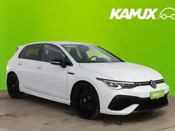 Valkoinen Käytetty 2023 VW Golf VIII R Sedan | 52 240 €