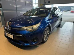 Sininen Käytetty 2016 Toyota Avensis Active Farmari | 16 900 € (Hieman kallis)
