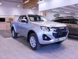 Met. hopea Käytetty 2011 Isuzu D-Max Nouto | 44 900 €