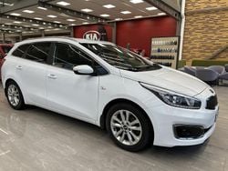 Valkoinen Käytetty 2018 Kia Ceed Sportswagon FIFA World Cup Edition Farmari | 9 490 € (Perustarjous)