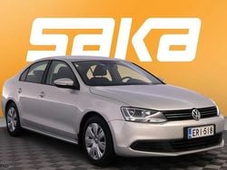 Käytetty 2011 VW Jetta Comfortline Sedan | 6 400 € (Hyvä tarjous)