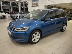 Sininen Käytetty 2020 VW Touran Style Tila-auto | 28 900 € (Perustarjous)