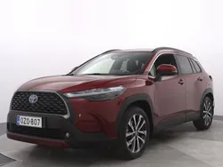 Met. punainen Käytetty 2023 Toyota Corolla Cross Edition Katumaasturi | 33 850 € (Perustarjous)