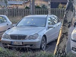Käytetty 2004 Mercedes C180 Farmari | 2 590 €