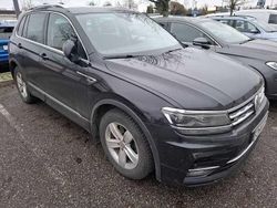 Musta Käytetty 2020 VW Tiguan R-line Katumaasturi | 24 880 € (Perustarjous)