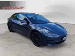 Käytetty 2021 Tesla Model 3 Sedan | 27 480 € (Perustarjous)