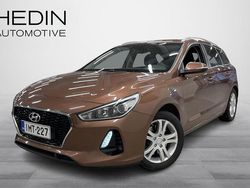 Oranssi Käytetty 2018 Hyundai i30 Comfort Farmari | 10 900 € (Perustarjous)
