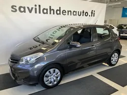 Harmaa Käytetty 2012 Toyota Yaris Multidrive S Viistoperä | 12 900 € (Perustarjous)