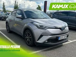 Hopea / harmaa Käytetty 2017 Toyota C-HR Premium Katumaasturi | 20 900 € (Perustarjous)
