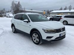 Käytetty 2019 VW Tiguan Allspace Highline Katumaasturi | 26 900 € (Perustarjous)