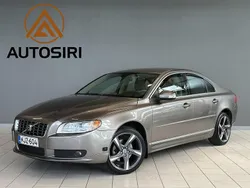 Käytetty 2009 Volvo S80 Summum Sedan | 9 700 € (Hieman kallis)