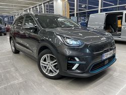 Harmaa Käytetty 2022 Kia e-Niro EX Katumaasturi | 15 900 € (Hyvä tarjous)