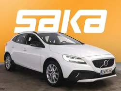Käytetty 2017 Volvo V40 CC Business Edition Farmari | 13 790 € (Hieman kallis)