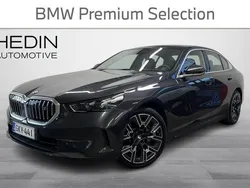 Harmaa Käytetty 2024 BMW i5 Comfort Edition Sedan | 59 900 € (Supertarjous)