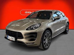 Ruskea Käytetty 2014 Porsche Macan Turbo Katumaasturi | 37 900 €