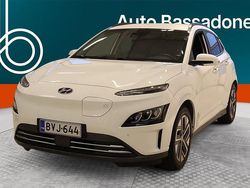 Käytetty 2020 Hyundai Kona Style Katumaasturi | 18 880 € (Perustarjous)