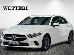 Valkoinen Käytetty 2018 Mercedes A180 Business Viistoperä | 16 250 € (Perustarjous)