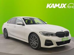 Valkoinen Käytetty 2021 BMW 318 M Sport Sedan | 29 900 €
