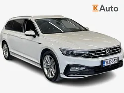 Valkoinen Käytetty 2022 VW Passat R-line Farmari | 24 790 € (Perustarjous)