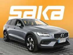 Käytetty 2021 Volvo V60 CC Business Edition Farmari | 39 900 € (Perustarjous)