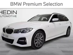 Käytetty 2021 BMW 330e Comfort Edition Farmari | 29 800 € (Perustarjous)