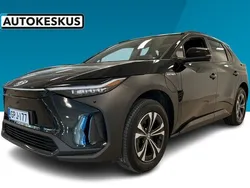 Musta Käytetty 2023 Toyota bZ4X Edition Katumaasturi | 29 890 €