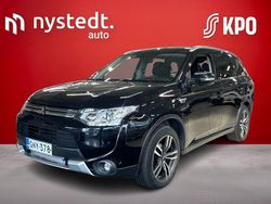 Musta Käytetty 2015 Mitsubishi Outlander P-HEV Instyle Farmari | 11 290 € (Perustarjous)