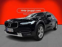 Musta Käytetty 2017 Volvo V90 CC Business Edition Farmari | 25 890 € (Hyvä tarjous)