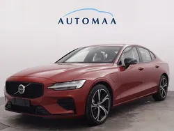Punainen Käytetty 2024 Volvo S60 Performance Sedan | 56 900 €