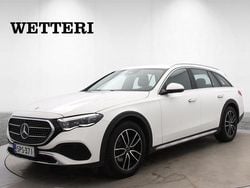 Valkoinen Käytetty 2024 Mercedes E220 Premium Farmari | 49 990 € (Perustarjous)