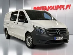 Valkoinen Käytetty 2021 Mercedes Vito Tila-auto | 20 450 € (Hyvä tarjous)