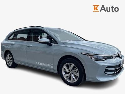 Käytetty VW Golf VIII Business 150 HP (110 kW) 2025 Sininen Farmari