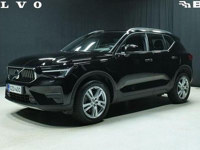 Käytetty 2023 Volvo XC40 Core Katumaasturi | 34 800 € (Perustarjous)