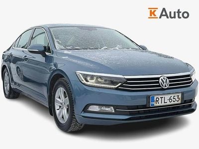 Käytetty VW Passat Comfortline 123 HP (90 kW) 2018 Sininen Sedan