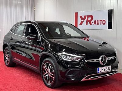 Mercedes GLA250
