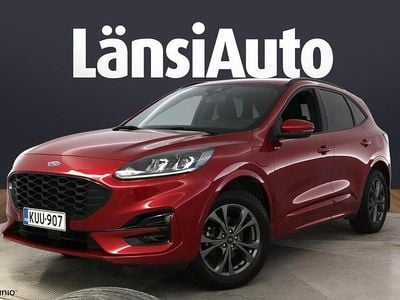 Käytetty Ford Kuga ST-Line 224 HP (164 kW) 2023 Katumaasturi