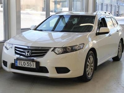 Käytetty Honda Accord Comfort 156 HP (114 kW) 2015 Valkoinen Farmari