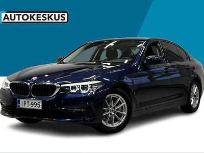 Sininen Käytetty 2019 BMW 530e Sport Line Sedan | 20 800 € (Perustarjous)