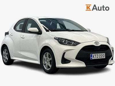Käytetty Toyota Yaris Life 72 HP (52 kW) 2021 Viistoperä
