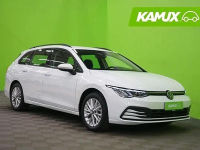 Valkoinen Käytetty 2023 VW Golf VIII Comfortline Farmari | 23 690 € (Hyvä tarjous)